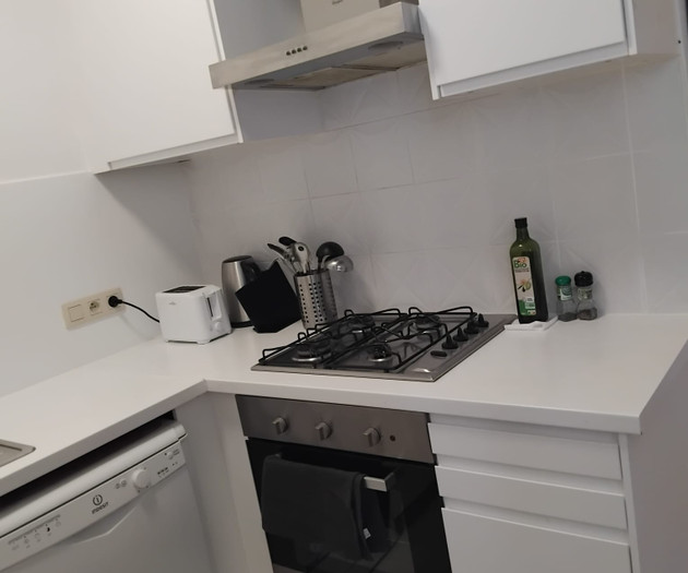 2 bedrooms flat with balcony in Brussels