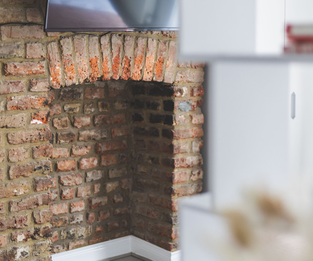 Spacious Cosy Studio Flat Kilburn 03