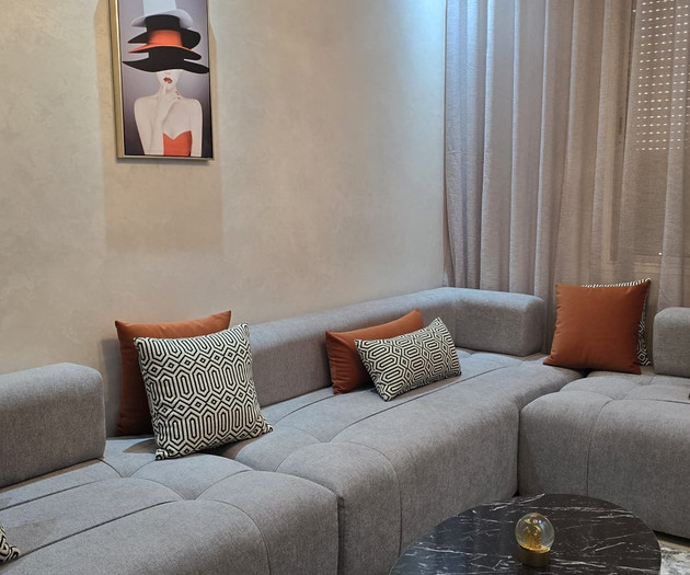 Moderne 2-Zimmer-Wohnung, möbliert und bezugsfertig