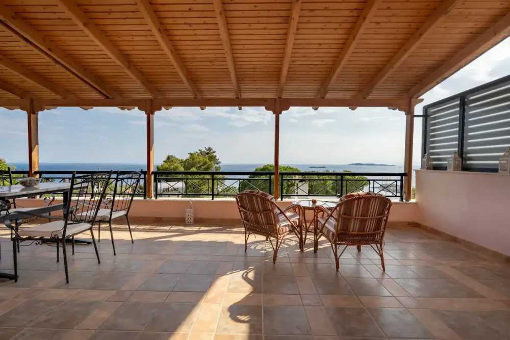 Sea Breeze Maisonette preview