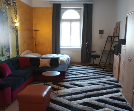 Mooi appartement met 1 slaapkamer in Oktogon