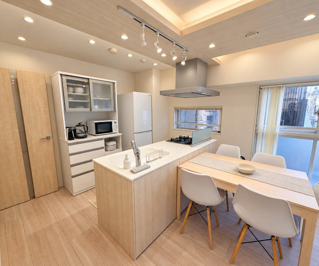 Two-bedroom home in Daikanyama