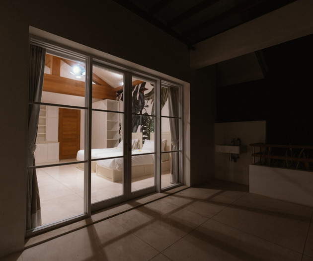 Luxury Ocean Front Private Pool  5 BDR Nalas Villa