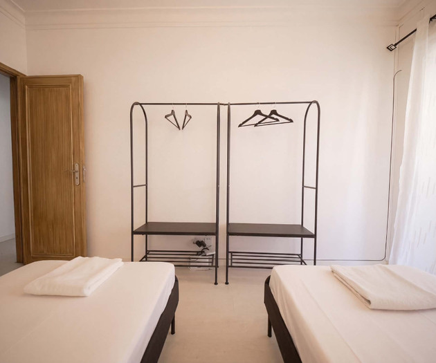 Comfortable and Bright Home Near Queluz Palace