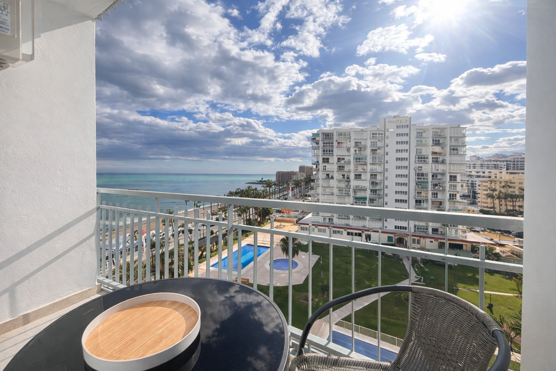 Balcony with sea and pool view