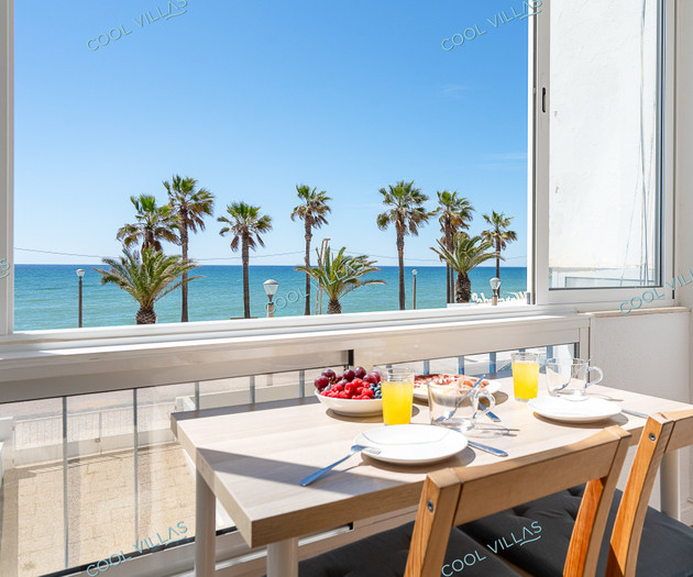 Julia's Beach Retreat