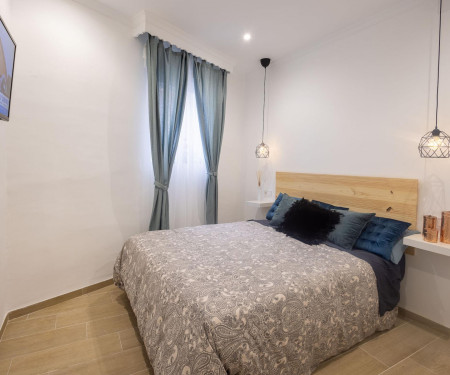 Holidays2Malaga Carril 5 & Internet 5G Ideally for