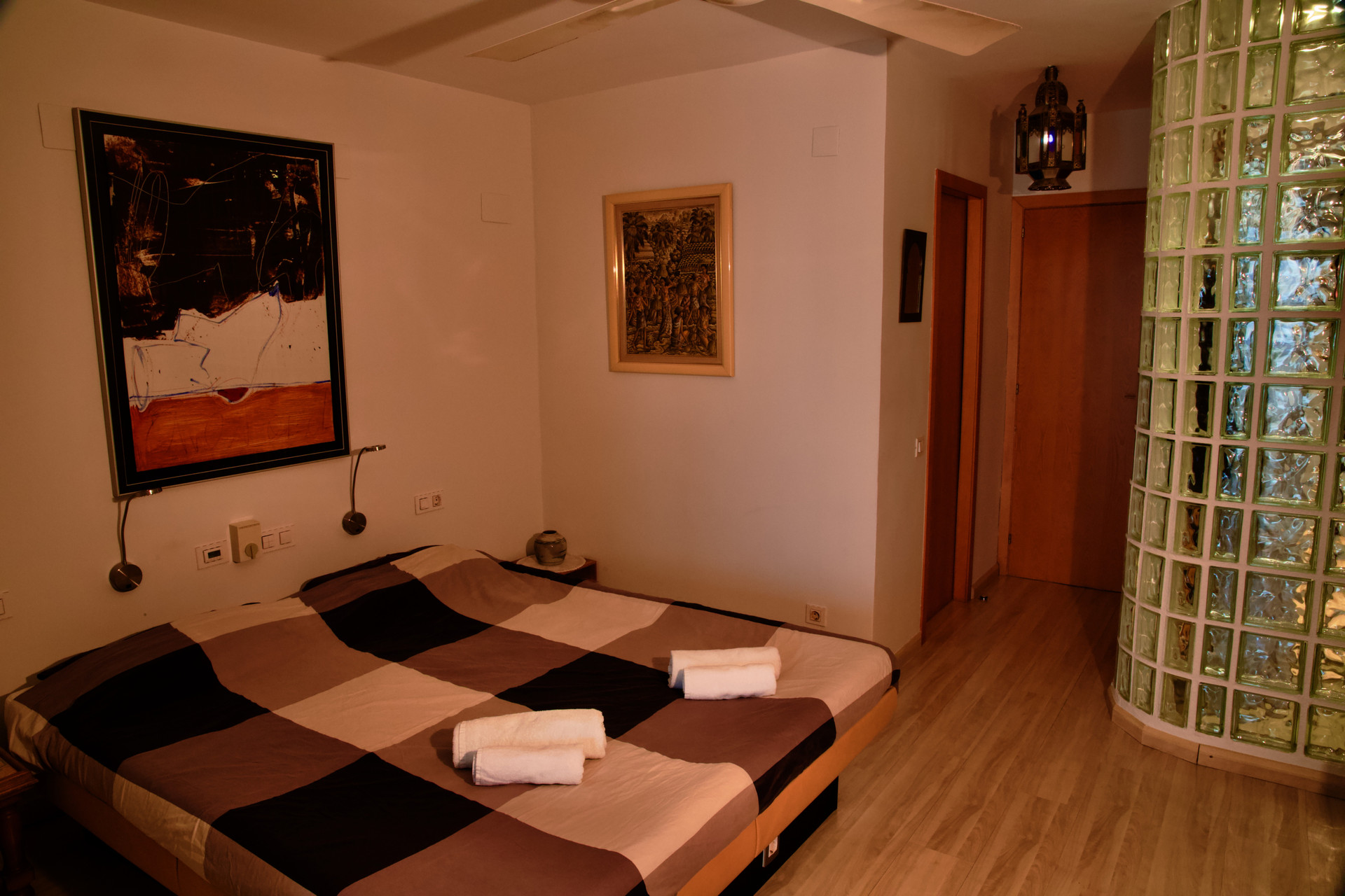 Main room with bathroom and wardrobe