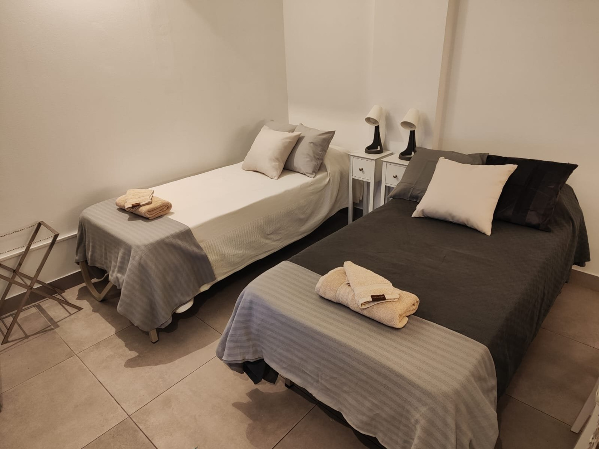 Twin beds with nightstands