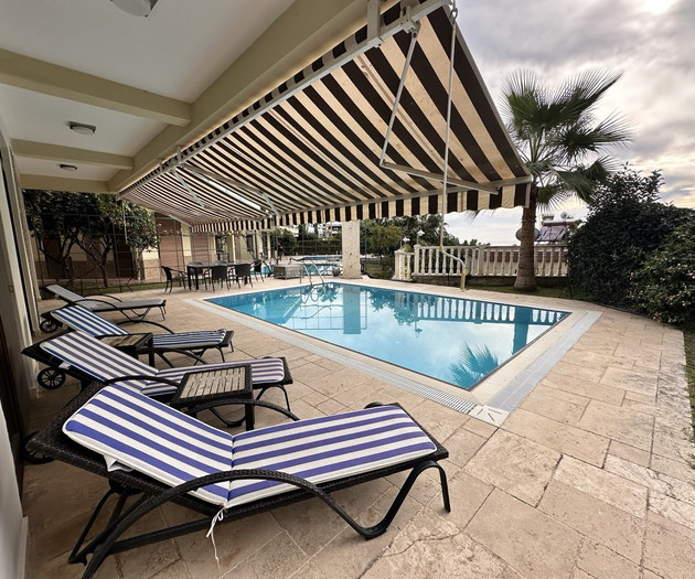 Spacious Villa with Beautiful View & Private Pool