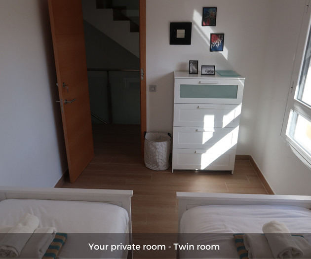 Coliving Villa with pool in sunny island - Twin room