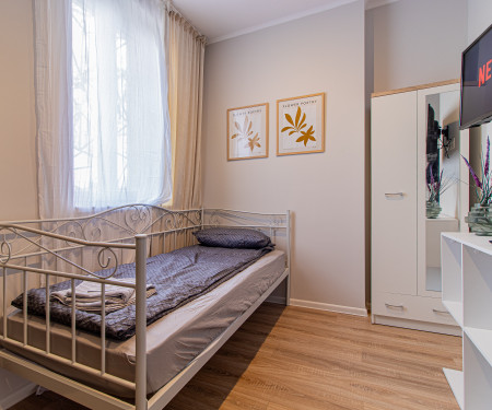 Louvre Loft: Charming Studio in Central Sofia