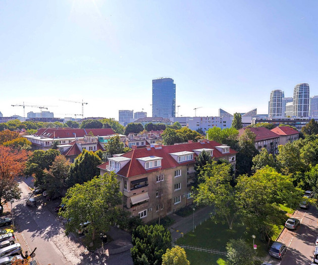 Cozy Ap. with perfect views next to bus station