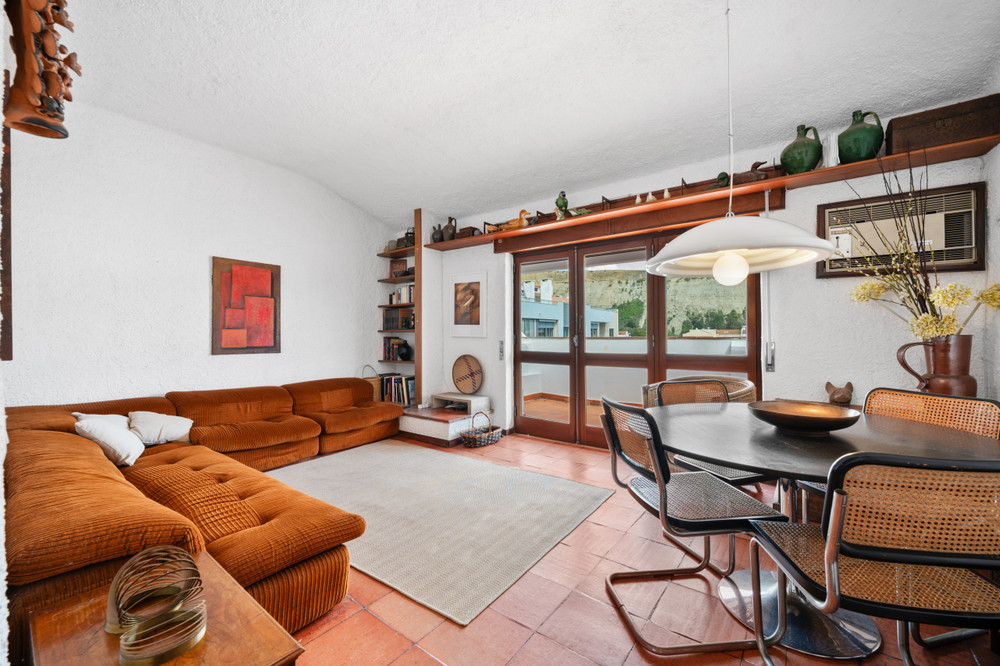Bright 3-Bedroom Apartment in Costa da Caparica preview