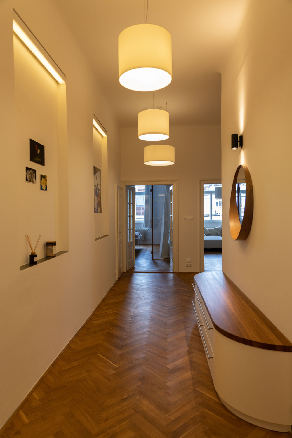 Beautiful, bright & modern apt in city center preview