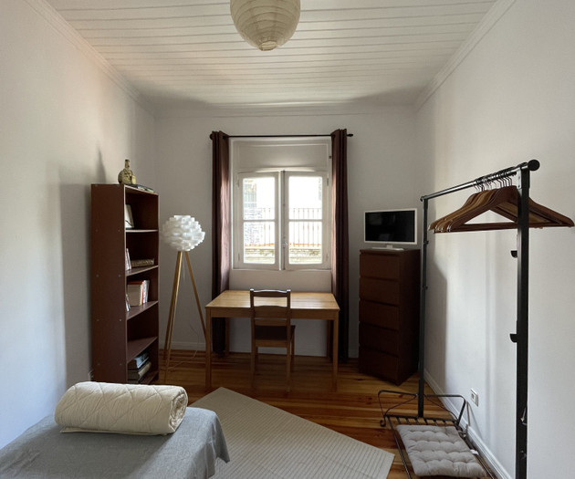 Cosy room  in the center of Alfama