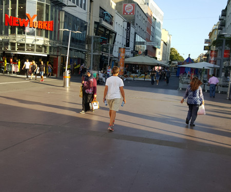 TU Wien 10 Min., U1-Reumannplatz Hauptbahnhof nah.