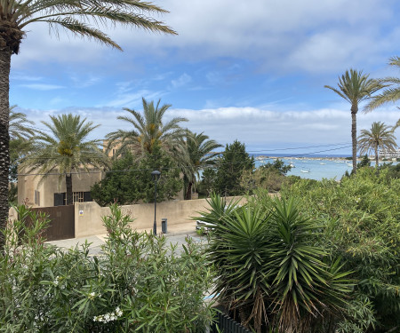 Tríplex con espectaculares vistas al mar