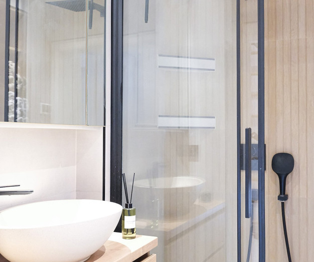 ✅ Stylish APT in picturesque Prague district