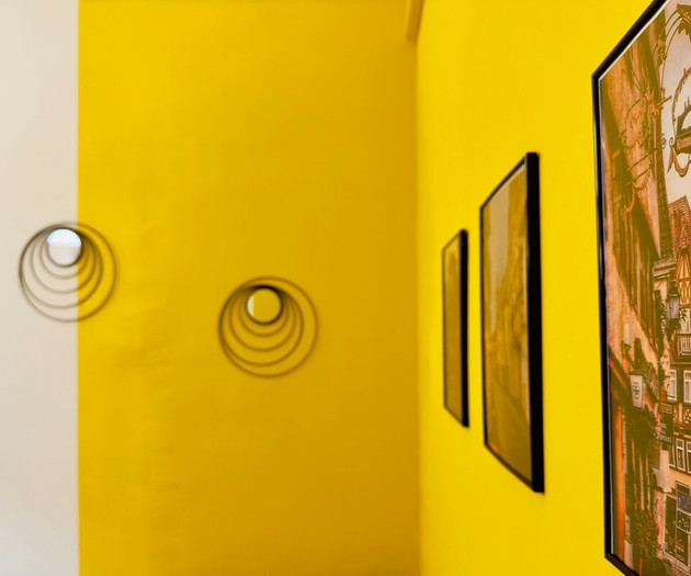 Yellow House - Large central one-bedroom