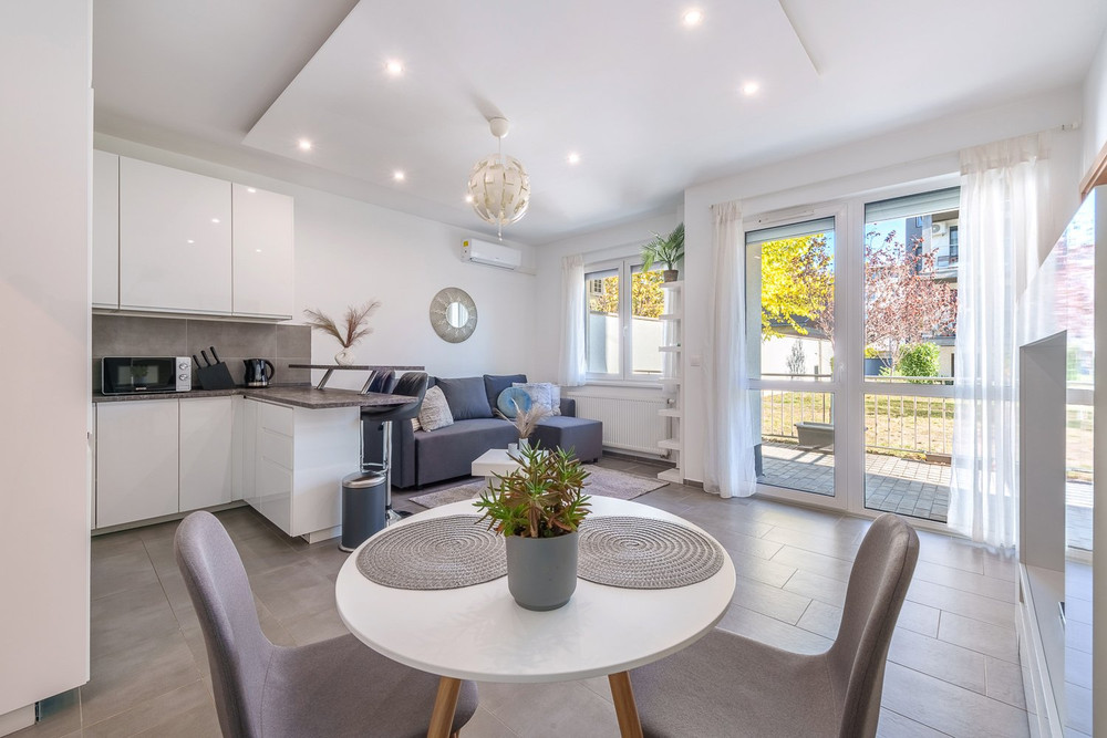 Csepel Apartment, 1 bedroom private garden access preview