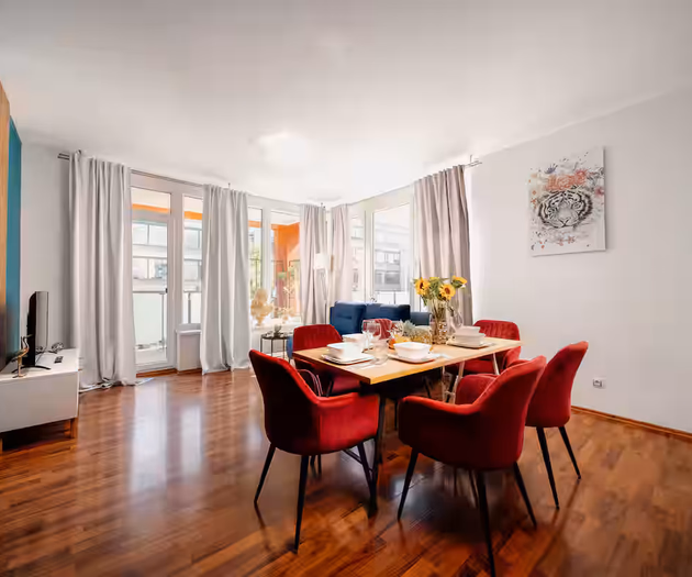 COZY&DELUX Family apartment 3 min from Metro