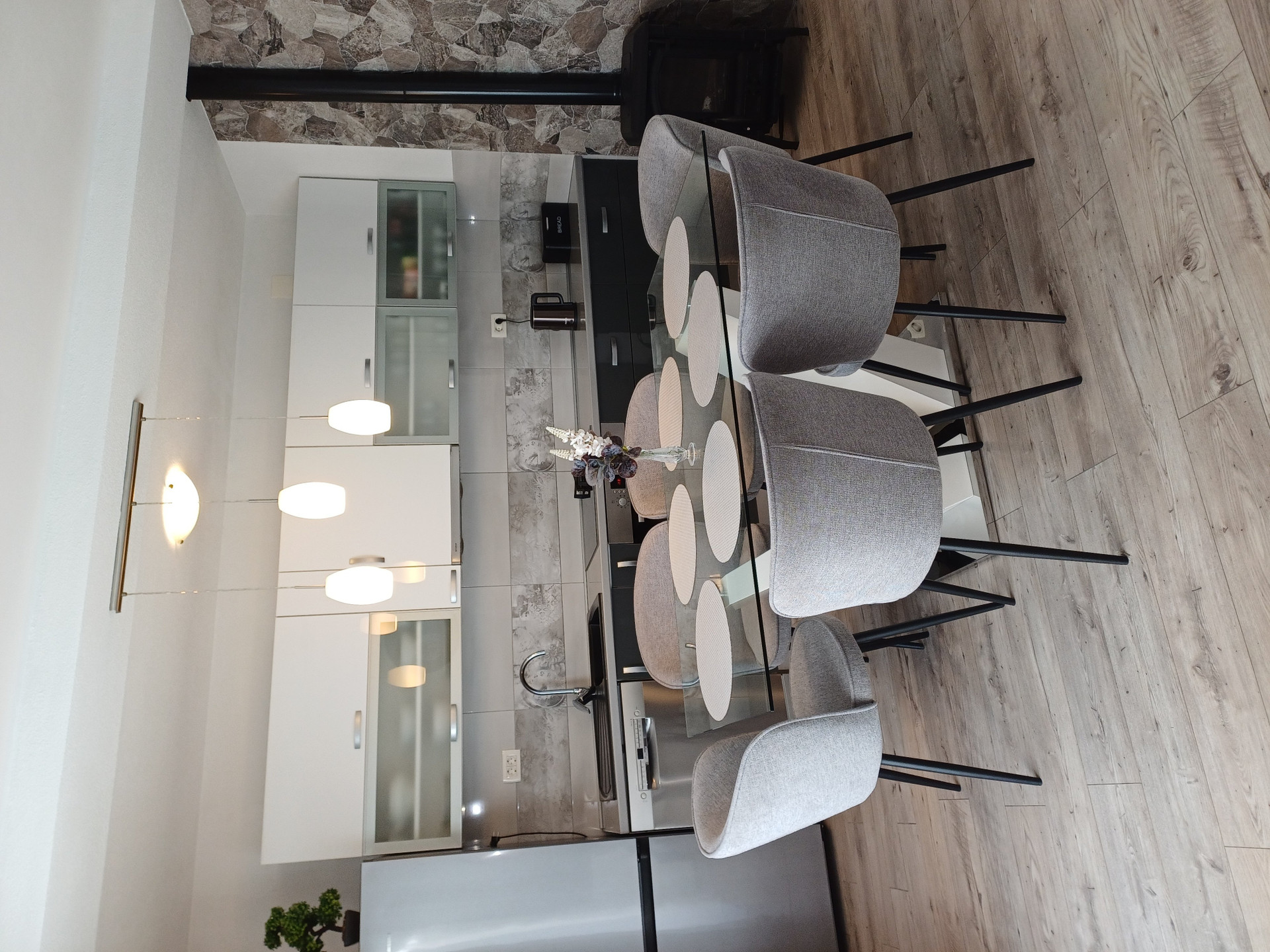 Kitchen with dining table