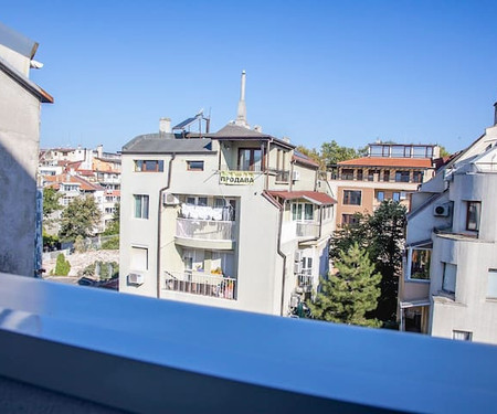 Colorful 1-BDR Apartment - Top center of Burgas