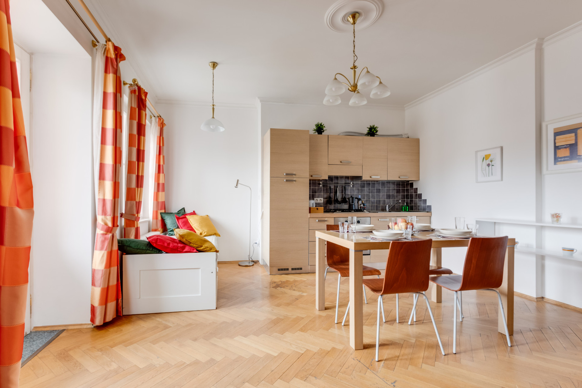 Kitchenette 1-1 