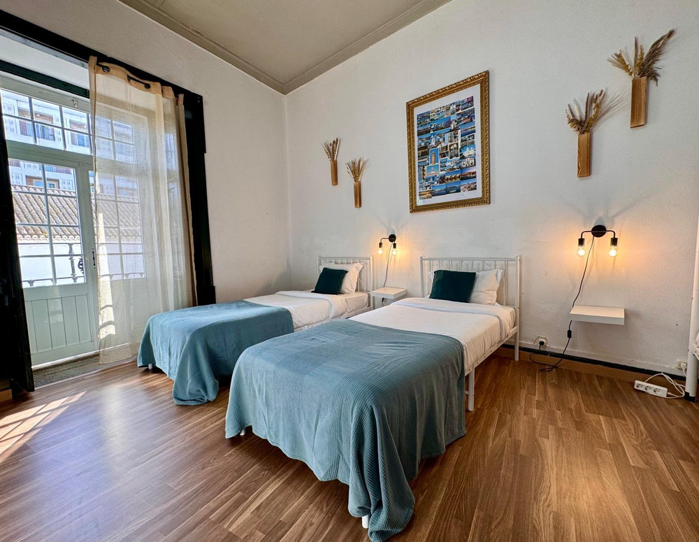 Private bedroom for 2 in Algarve House preview