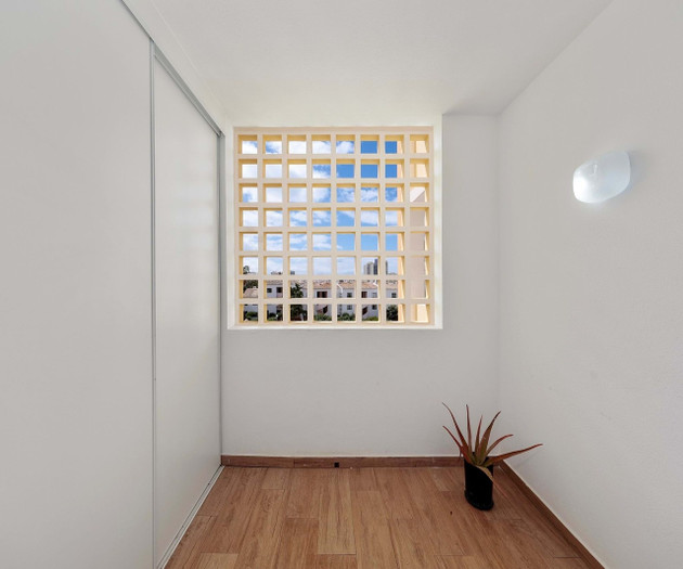 Comfy bedroom in the Vila Rosa neighbourhood