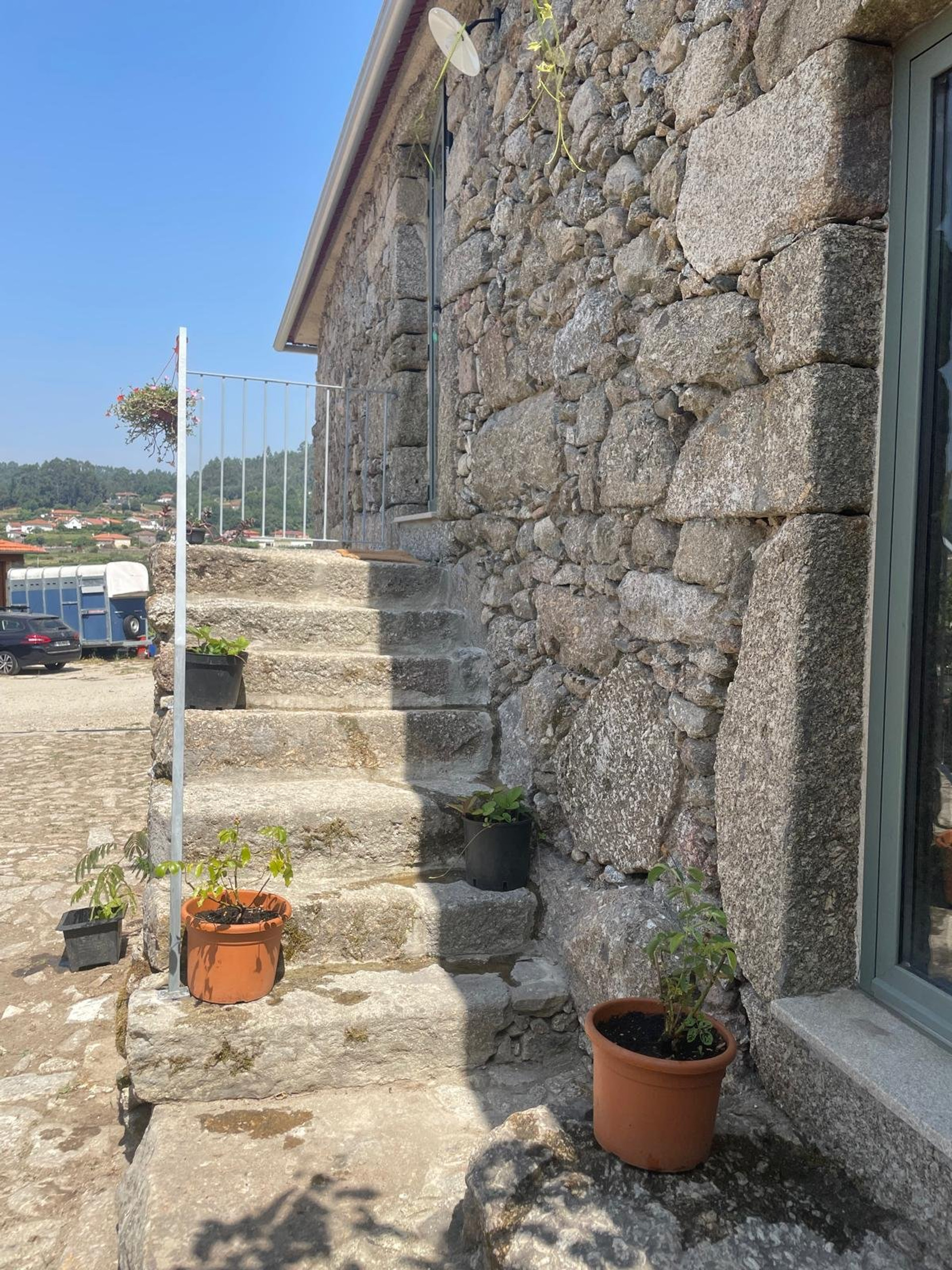 Escadas de entrada Casa de Pedra