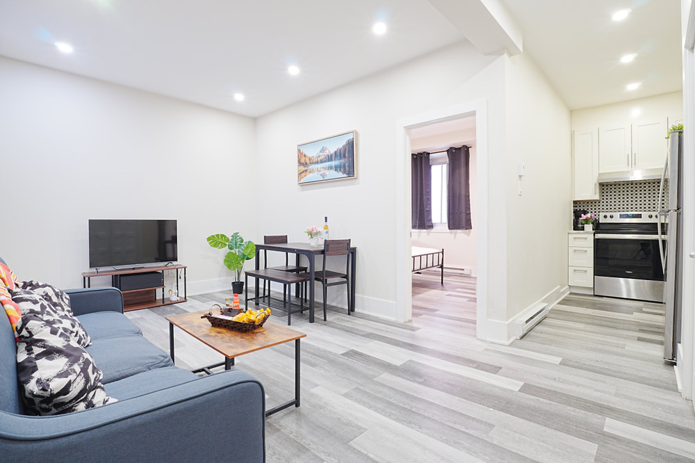 Bright 2BR Near Snowdon Metro & Universities⁠ preview