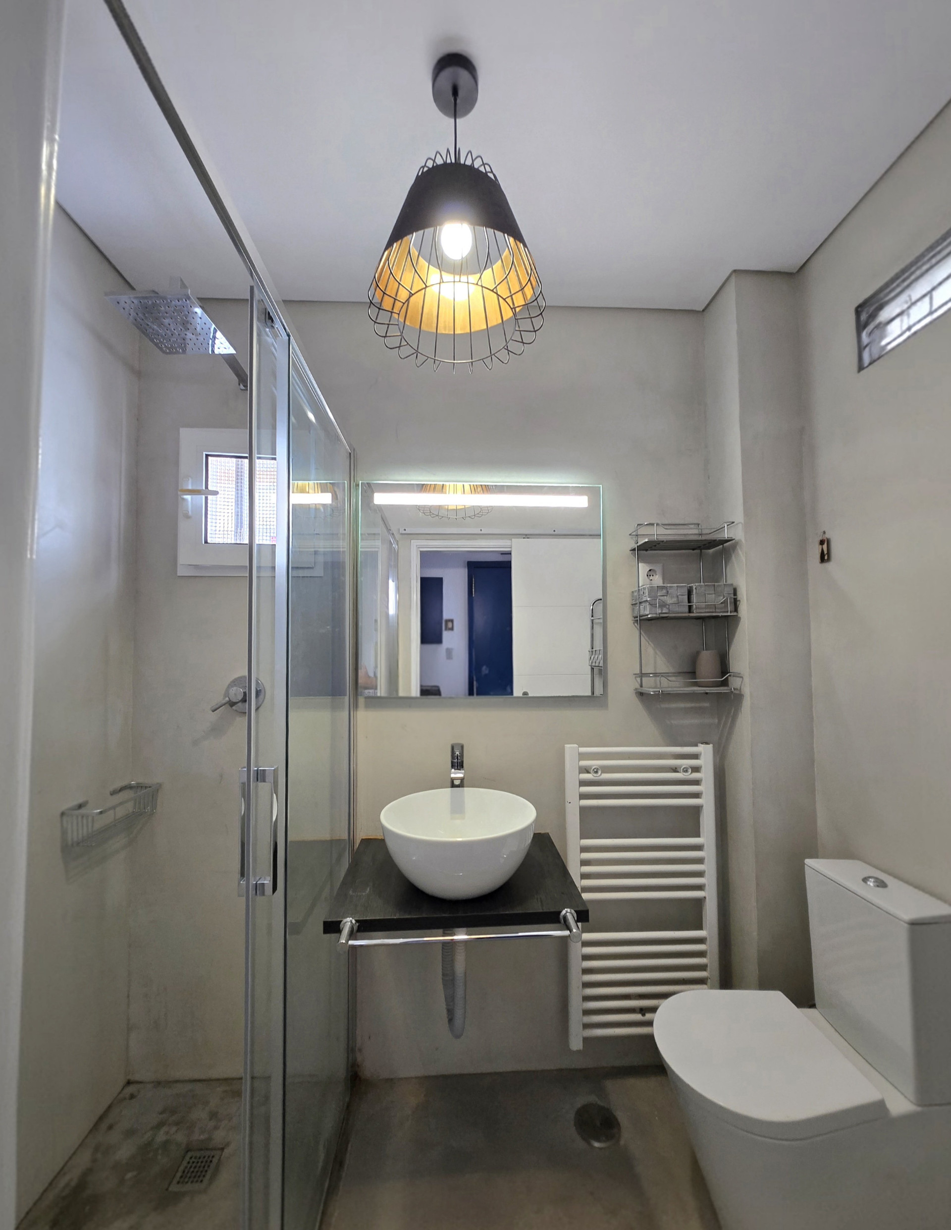 Modern bathroom with rain shower