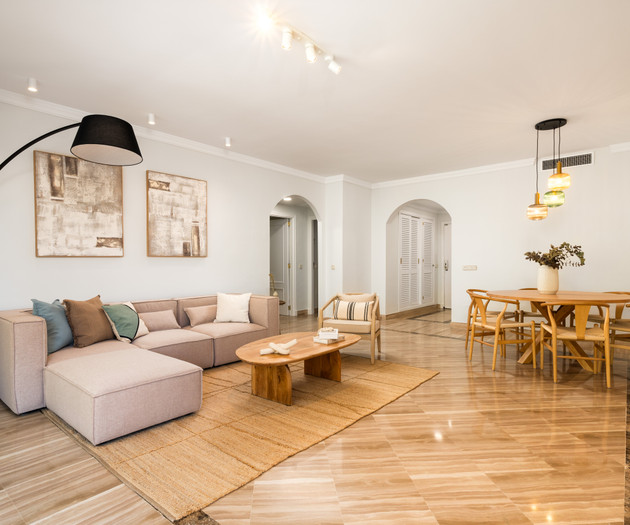 Apartamento Residencial en Marbella con Piscina