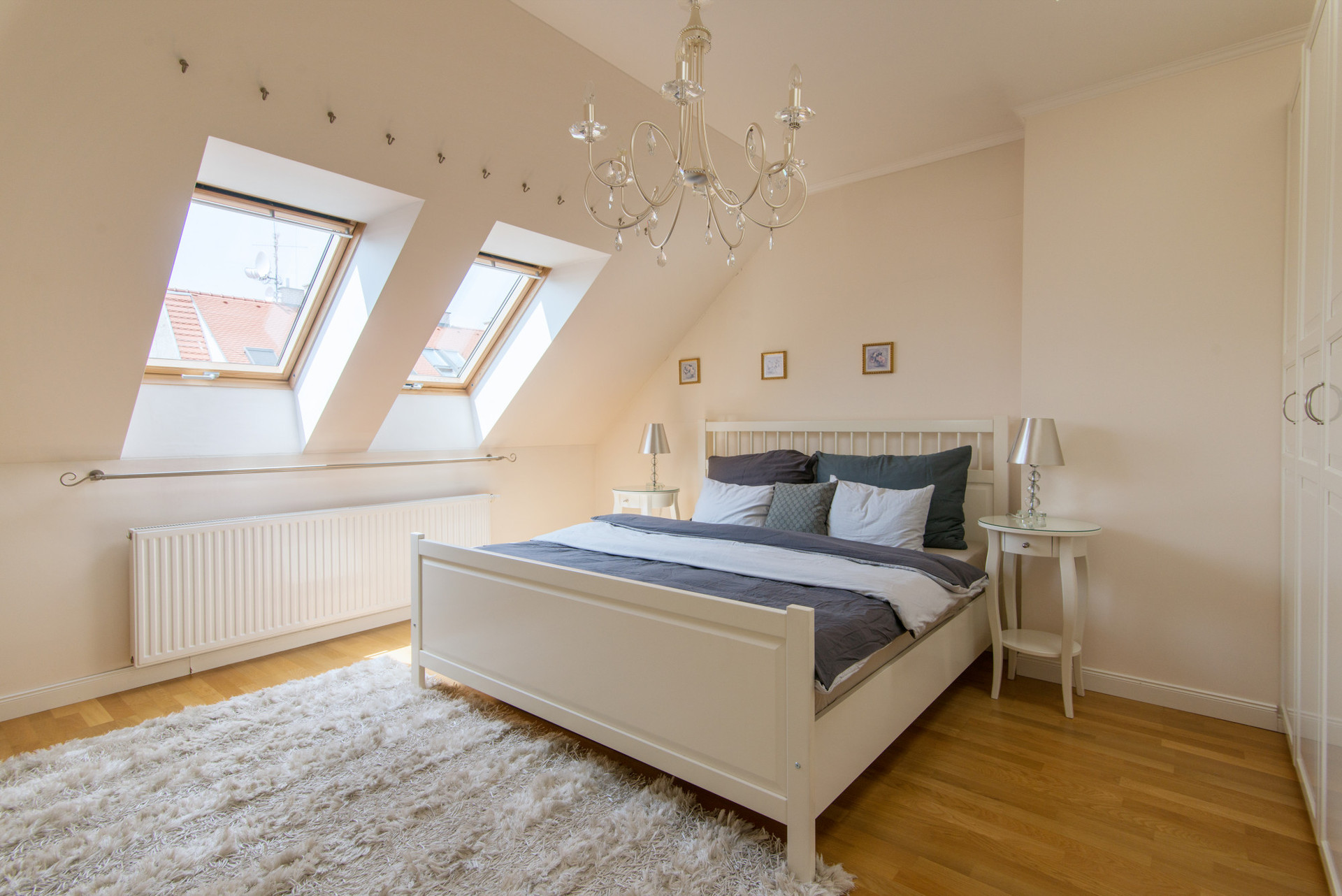 Bedroom #1
