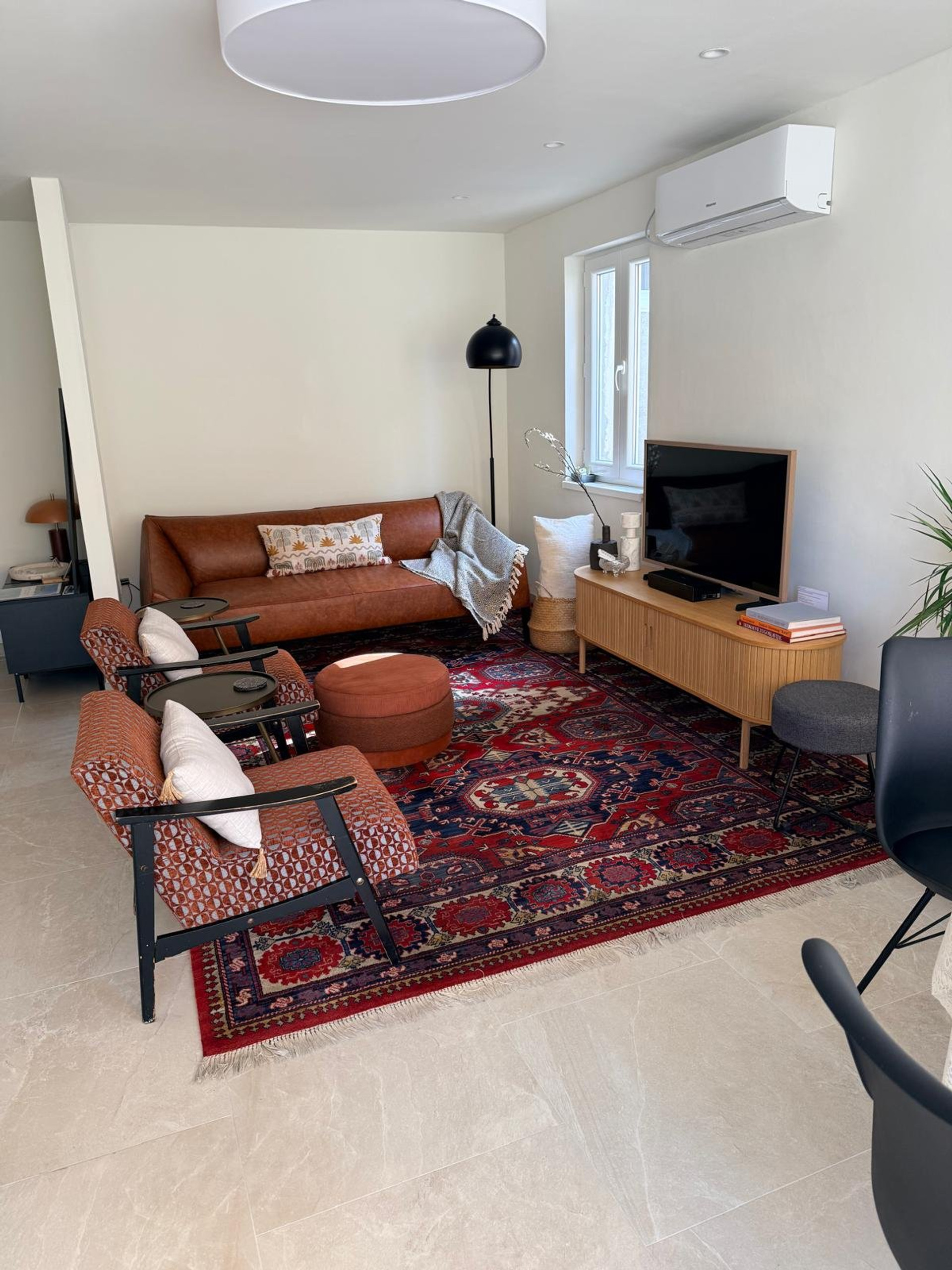 Open plan lounge