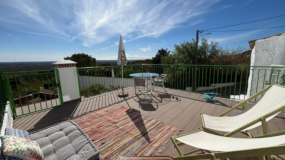 House with terrace in rustic Algarve preview