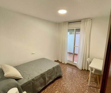 Spacious Apartment 600 m from the UPV in Alcoi