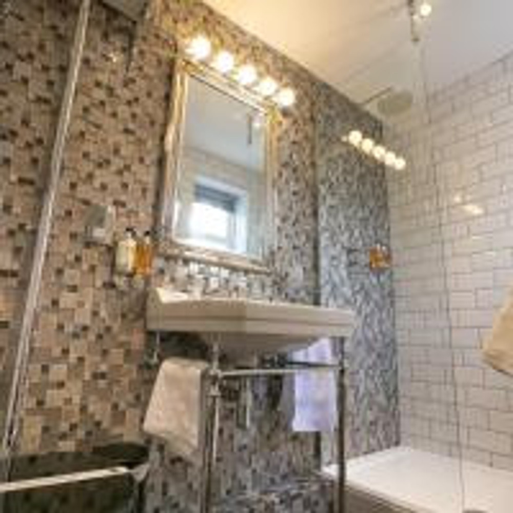 Luxury self contained apartment preview