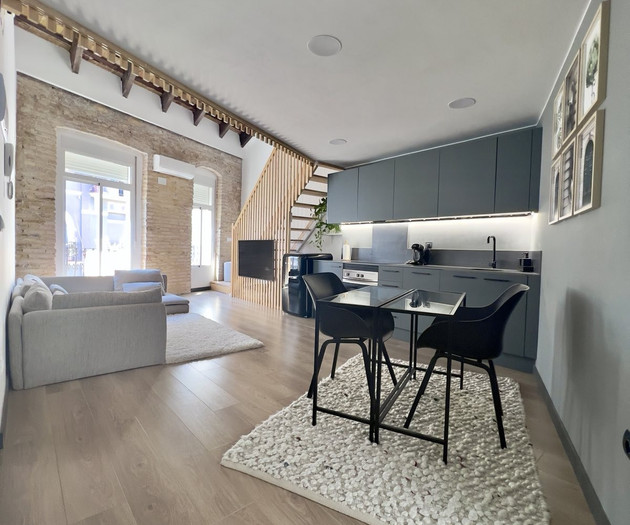 Stylish Loft Apartment in the Heart of Ruzafa