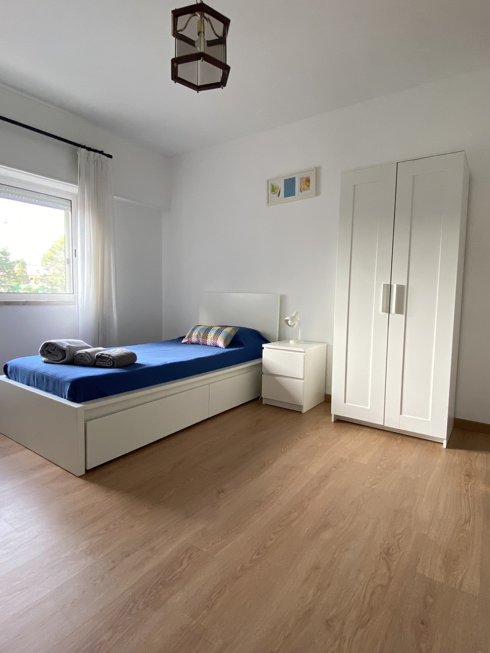 Cosy single bedroom 1 with AC and sofa preview
