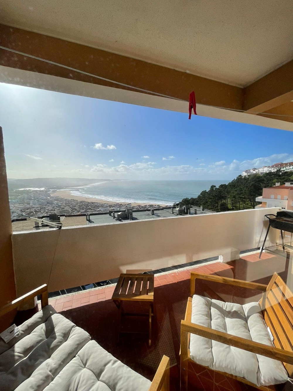 Beautiful Apartment with Ocean Views in Nazaré preview