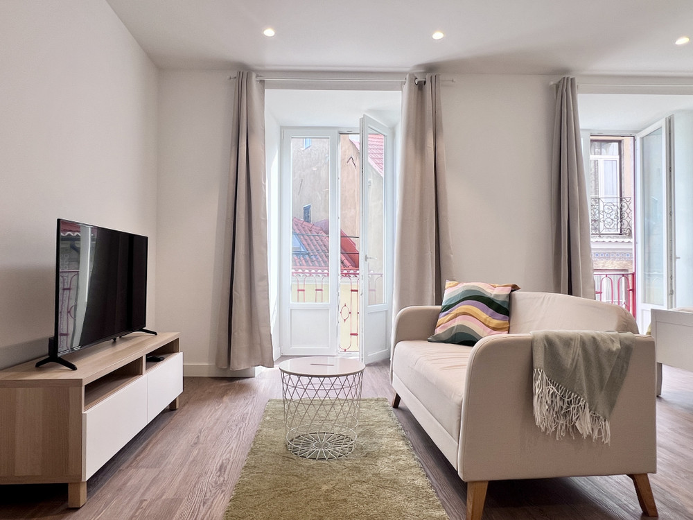 Modern Studio in centre of Lisbon 2B preview