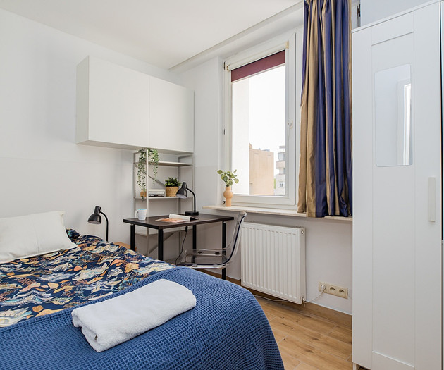 Private Room-4 to Rent near SWPS uni
