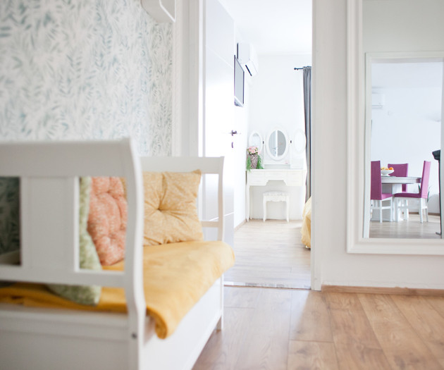 Stunning apartment nestled in a picturesque natura