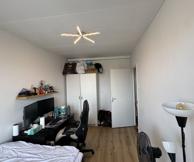 🏡 Furnished Room in a Modern & Quiet Apartment –
