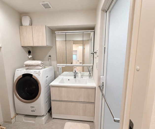 Two-bedroom home in Daikanyama