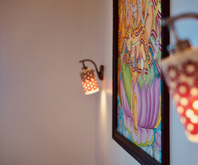 Decorative wall lamps and artwork