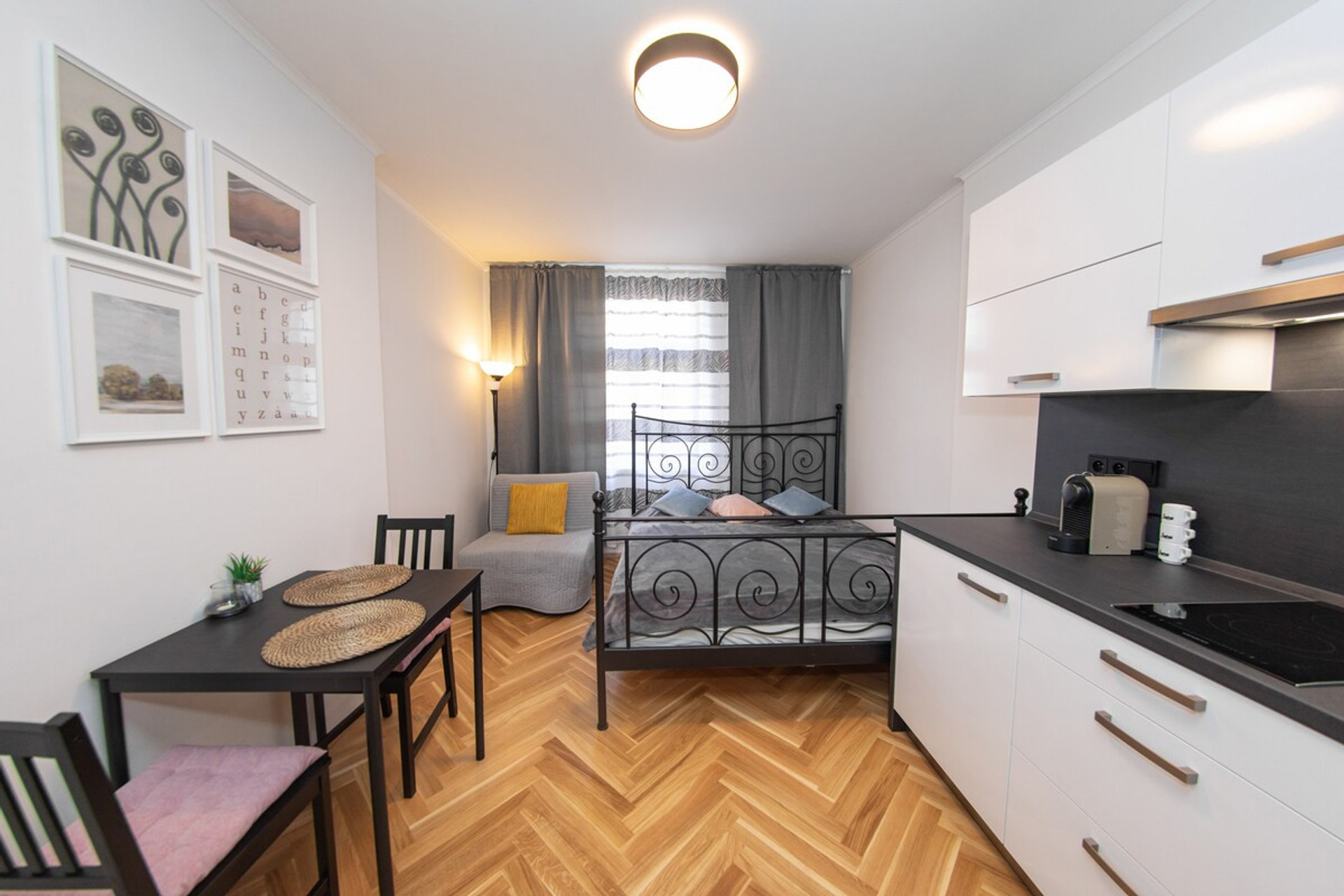 Bedroom image 2